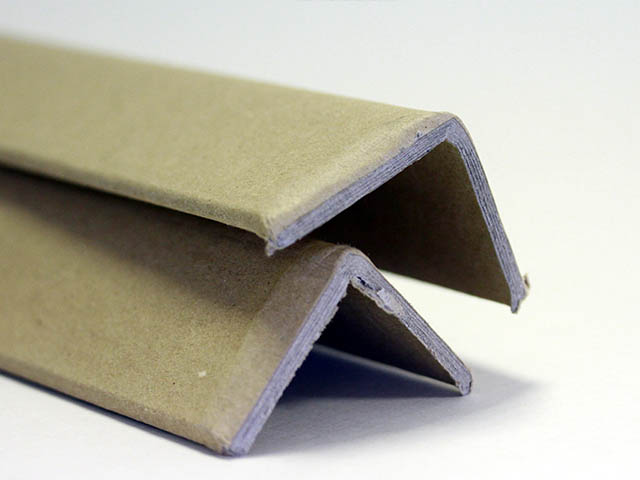 Angolari In Cartone Personalizzati